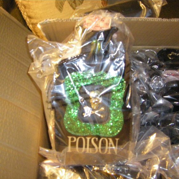 Betsey Johnson Kitsch Love Potion Crossbody Rhinestones BJ33510F New Sealed - Picture 10 of 12